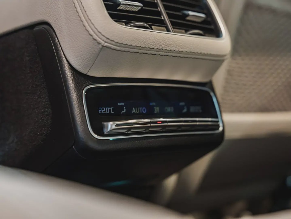 Mercedes-Benz GLE 350de 4MATIC AMG Line - foto 13