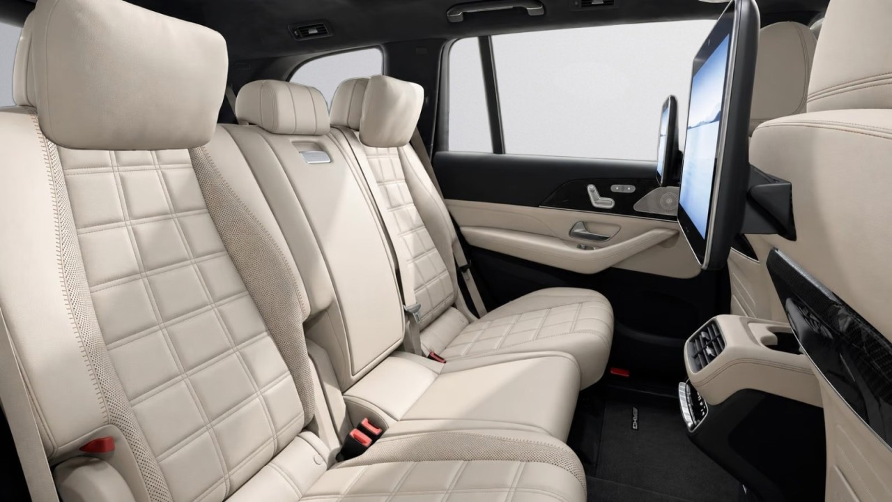 Mercedes-Benz GLS 450 4MATIC AMG Line (4)