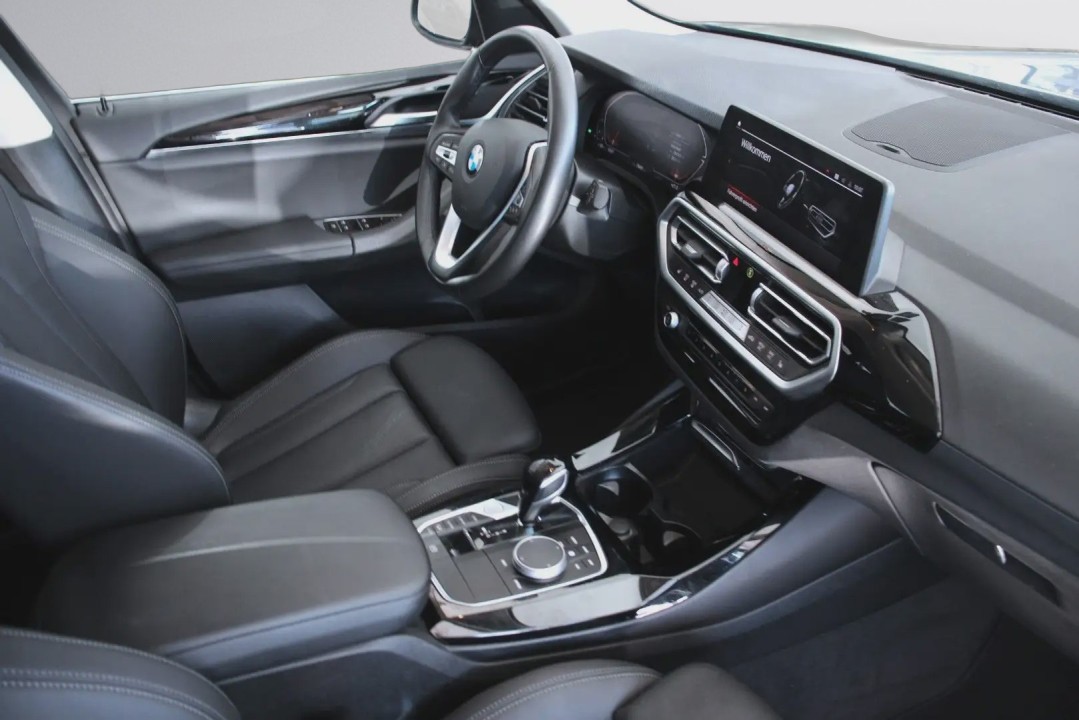 BMW X3 xDrive20i - foto 11