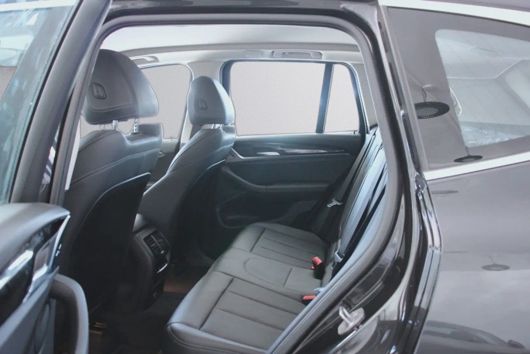 BMW X3 xDrive20i - foto 9