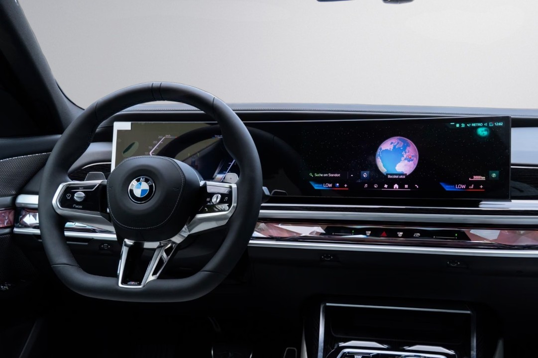 BMW Seria 7 740d xDrive M-Sport - foto 16