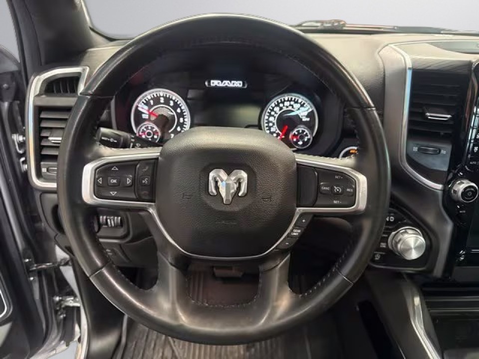 Dodge RAM 1500 Laramie - foto 21