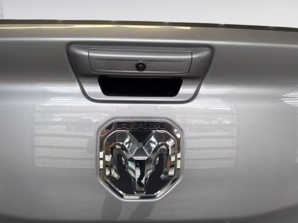 Dodge RAM 1500 Laramie - foto 46