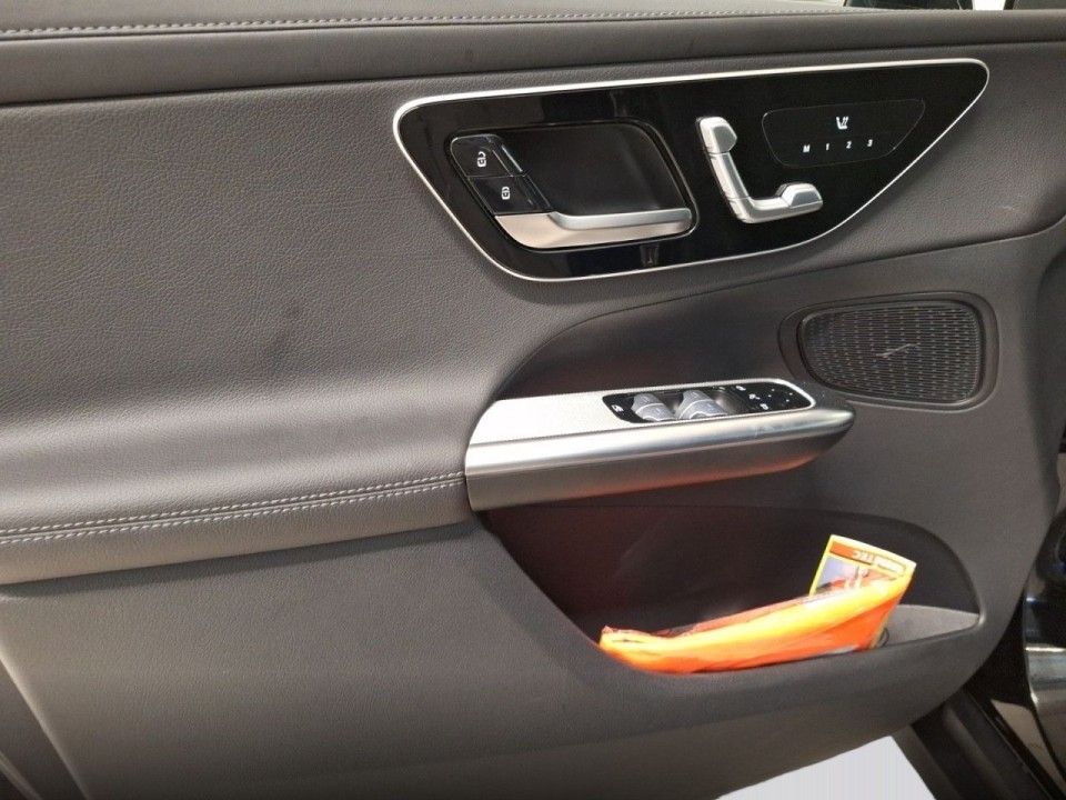 Mercedes-Benz GLC 220d 4MATIC AMG Line - foto 20