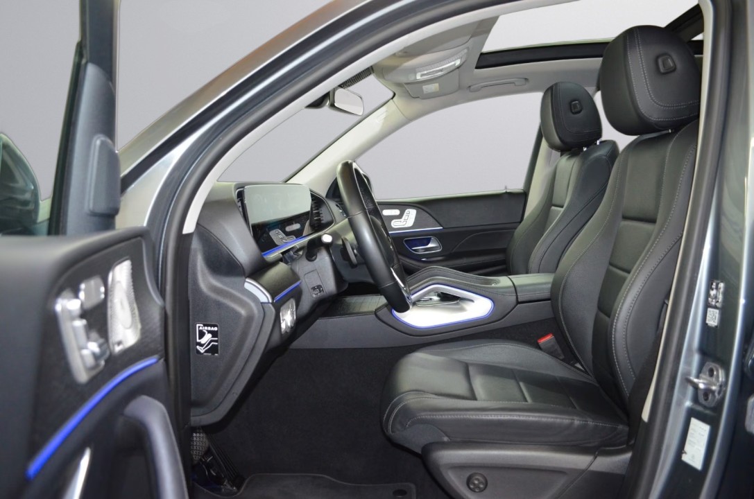 Mercedes-Benz GLE 300d 4MATIC AMG Line - foto 10