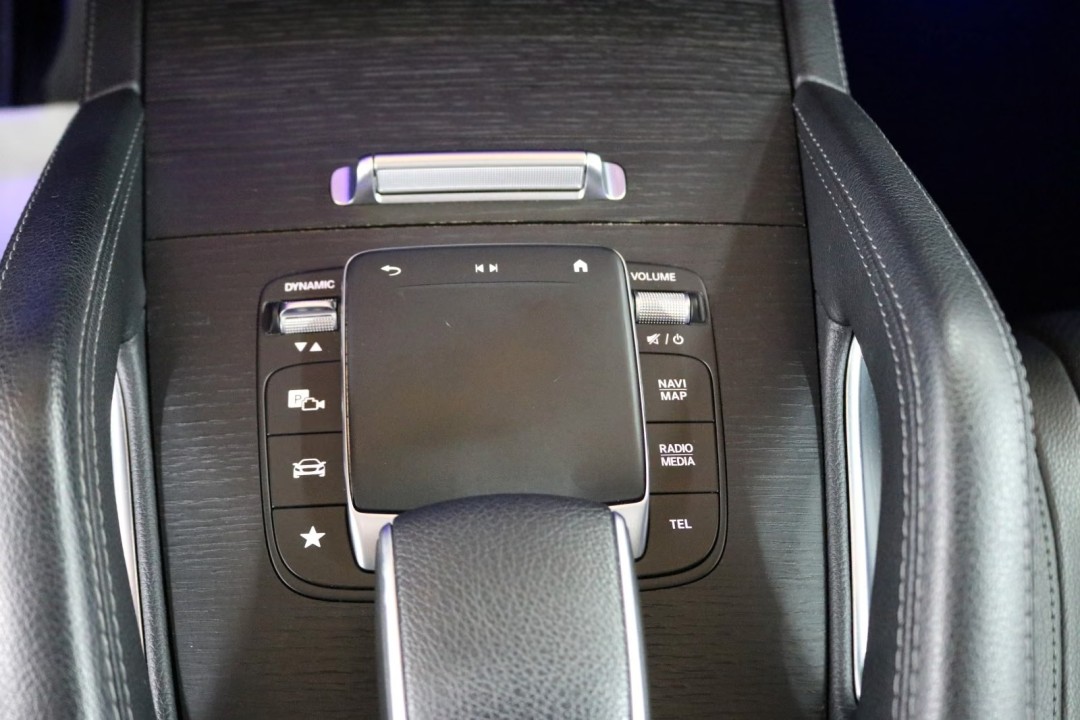 Mercedes-Benz GLE 300d 4MATIC AMG Line - foto 15