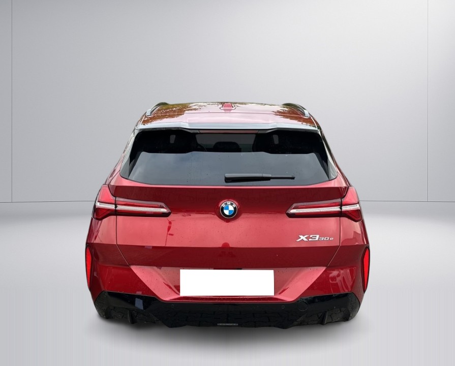 BMW X3 xDrive30e M-Sport (5)