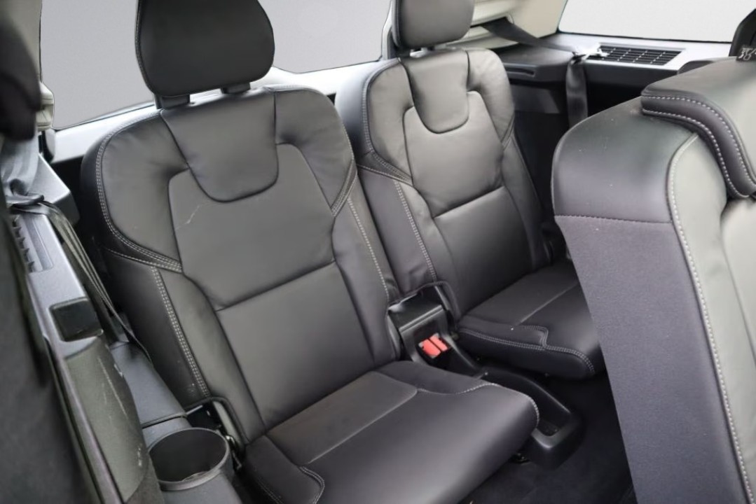 Volvo XC 90 B5 D AWD Ultimate Bright - foto 21