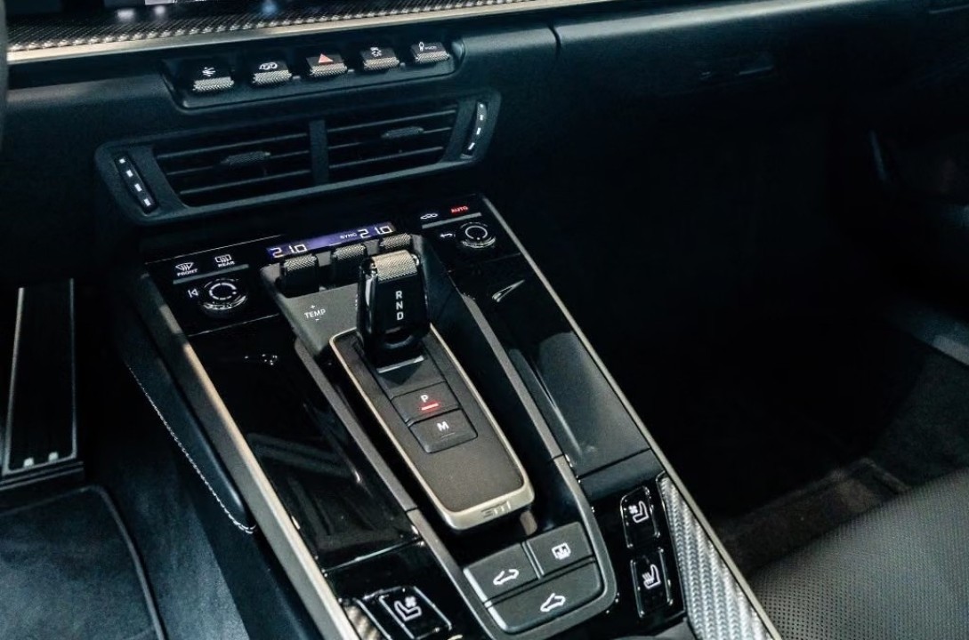 Porsche 911 Turbo S - foto 11