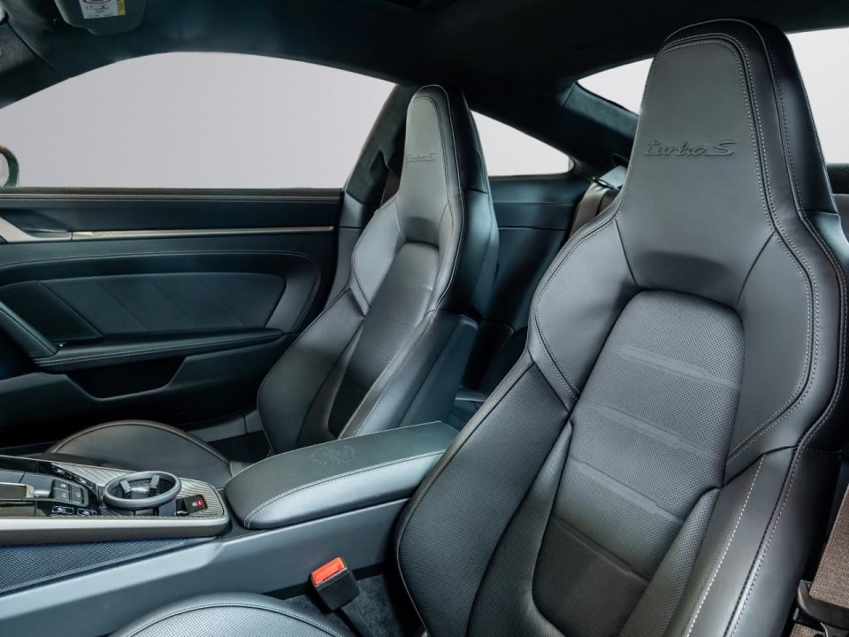 Porsche 911 Turbo S - foto 8