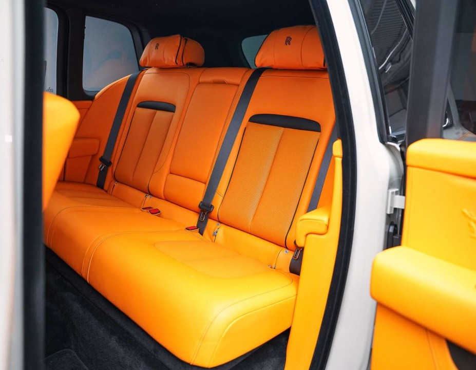 Rolls-Royce Cullinan - foto 11