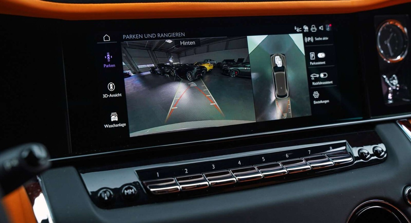 Rolls-Royce Cullinan - foto 19