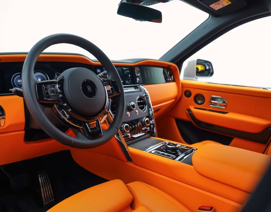 Rolls-Royce Cullinan - foto 9