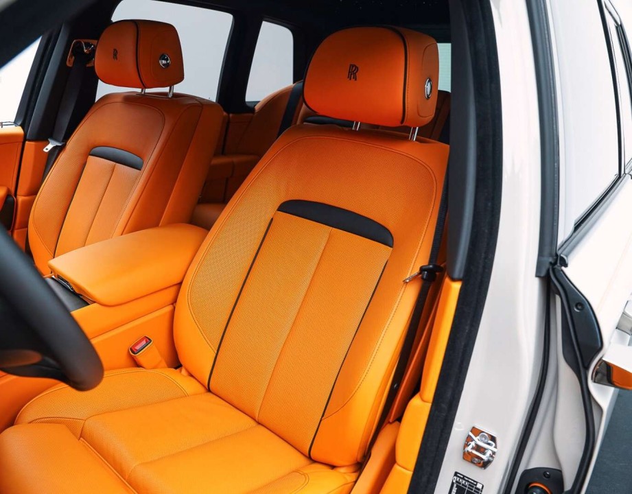 Rolls-Royce Cullinan - foto 10