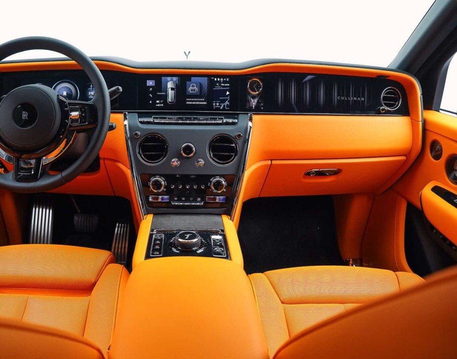 Rolls-Royce Cullinan - foto 12