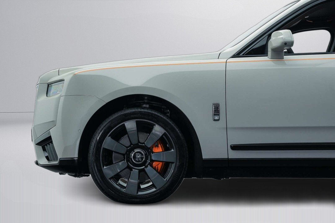 Rolls-Royce Cullinan - foto 36