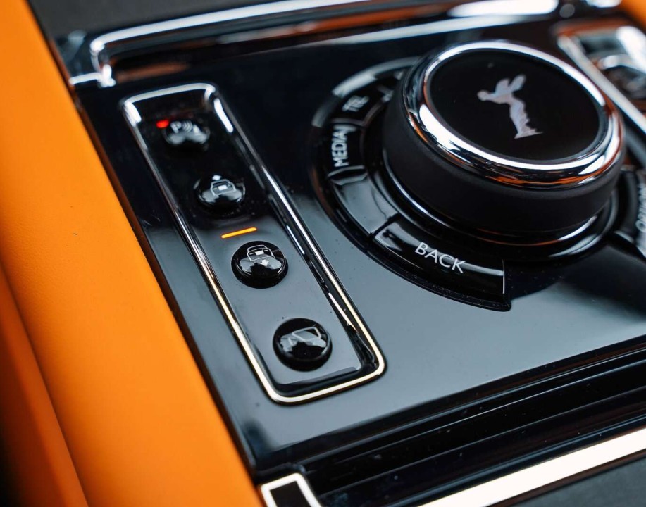 Rolls-Royce Cullinan - foto 15