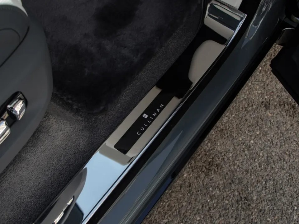 Rolls-Royce Cullinan - foto 42