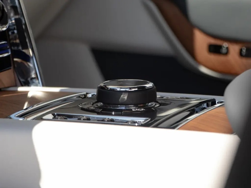 Rolls-Royce Cullinan - foto 21