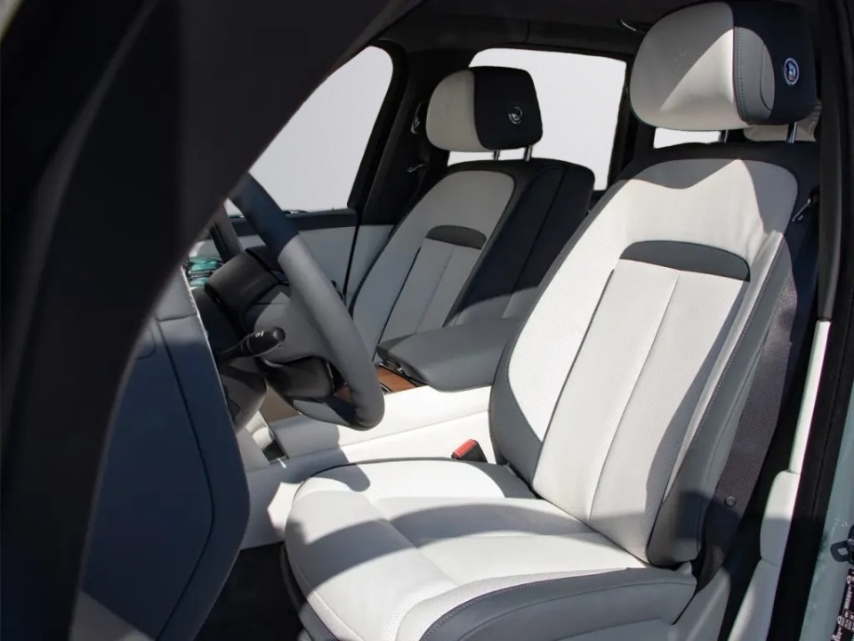 Rolls-Royce Cullinan - foto 14