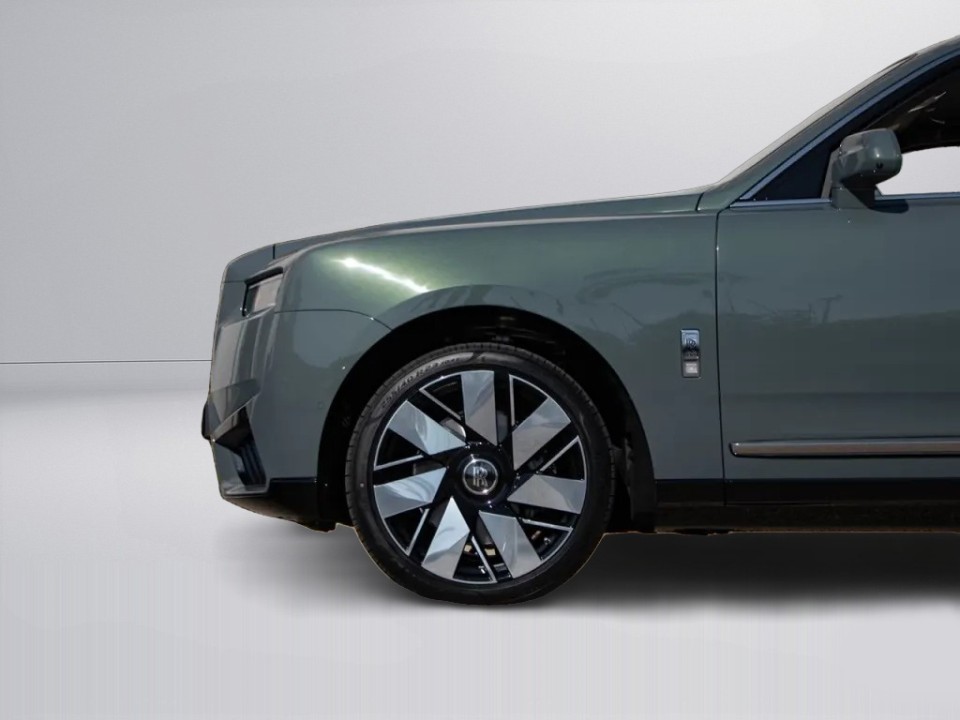 Rolls-Royce Cullinan - foto 48