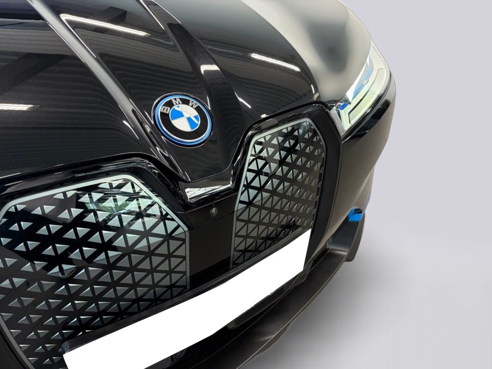 BMW iX xDrive50 - foto 15