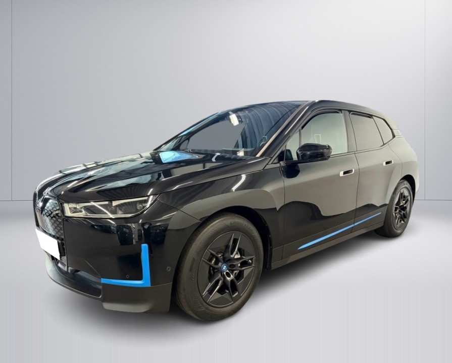 BMW iX xDrive50