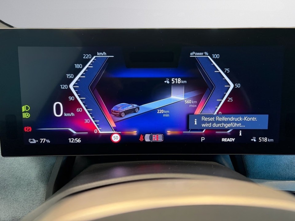 BMW iX xDrive50 - foto 8