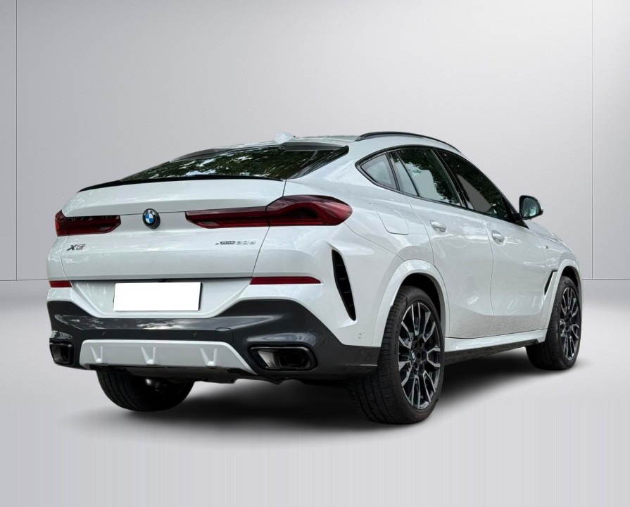 BMW X6 xDrive30d M-Sport - foto 6