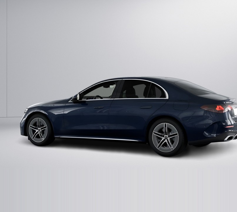 Mercedes-Benz E 300de 4MATIC AMG Line - foto 8