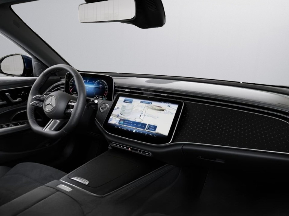 Mercedes-Benz E 300de 4MATIC AMG Line - foto 15