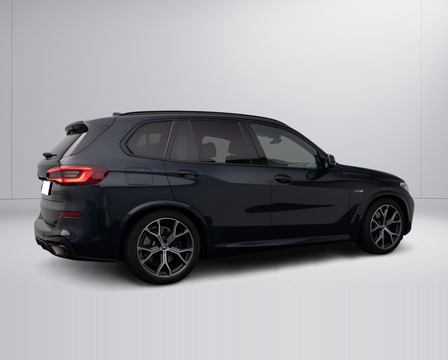 BMW X5 xDrive45e M-Sport (4)
