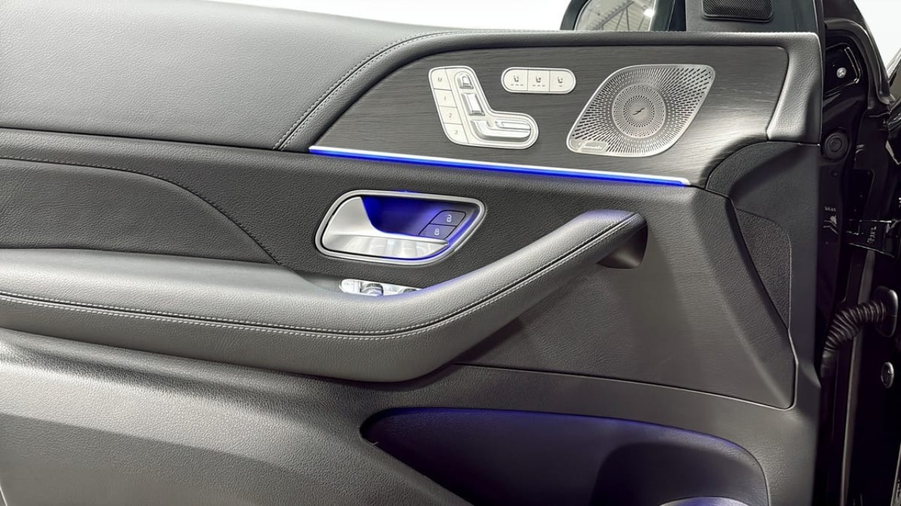 Mercedes-Benz GLS 450d 4MATIC AMG Line - foto 15