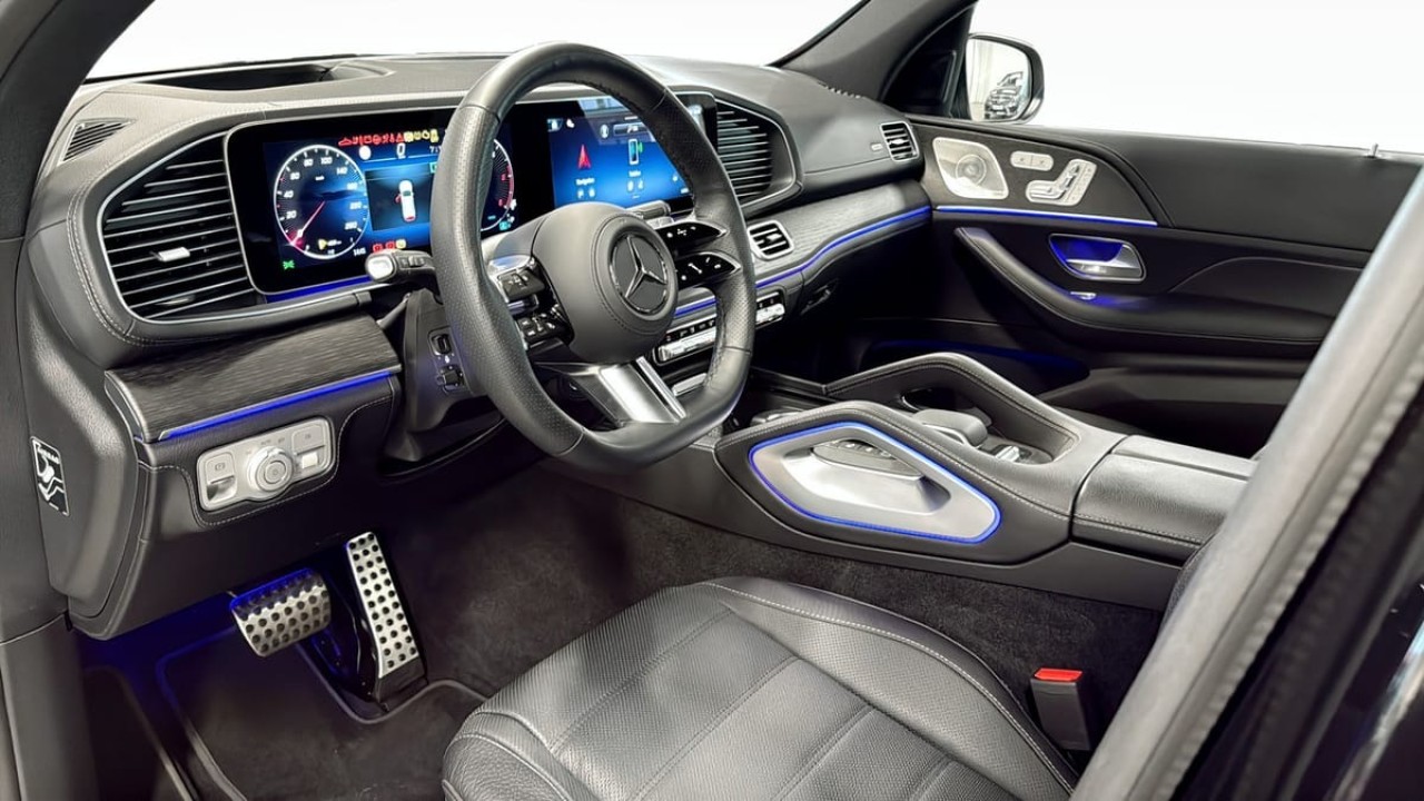 Mercedes-Benz GLS 450d 4MATIC AMG Line - foto 8