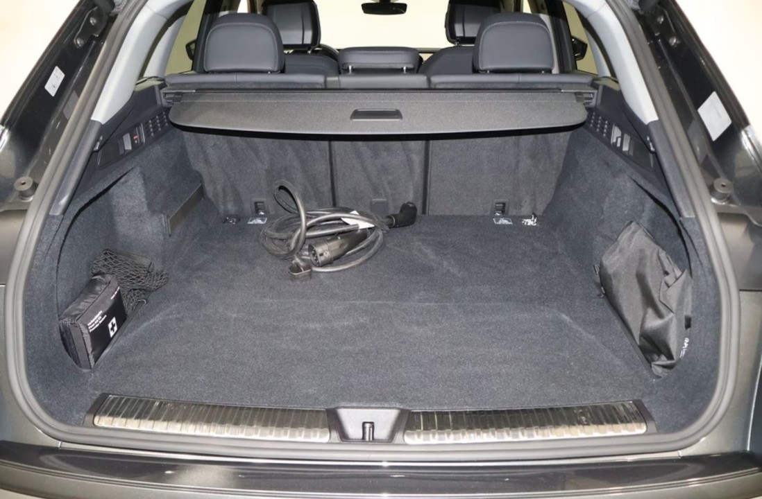 Audi Q5 SUV e-hybrid quattro - foto 16