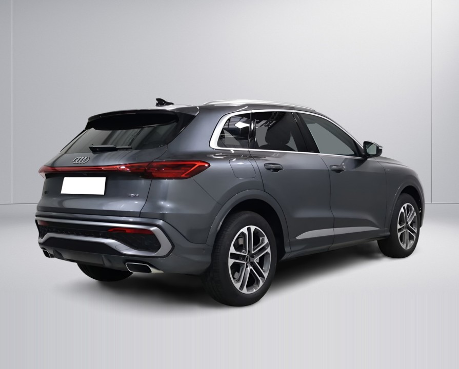 AUDI Q5 2025 — imagine 3