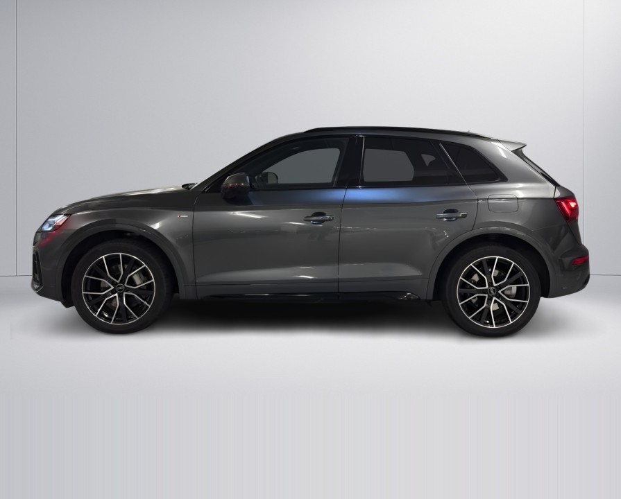 AUDI Q5 2023 — imagine 15