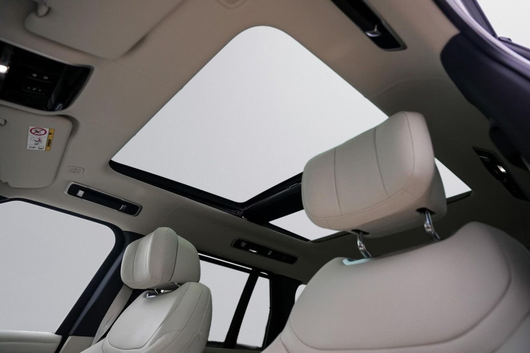 LAND ROVER Range Rover 2026 — imagine 20