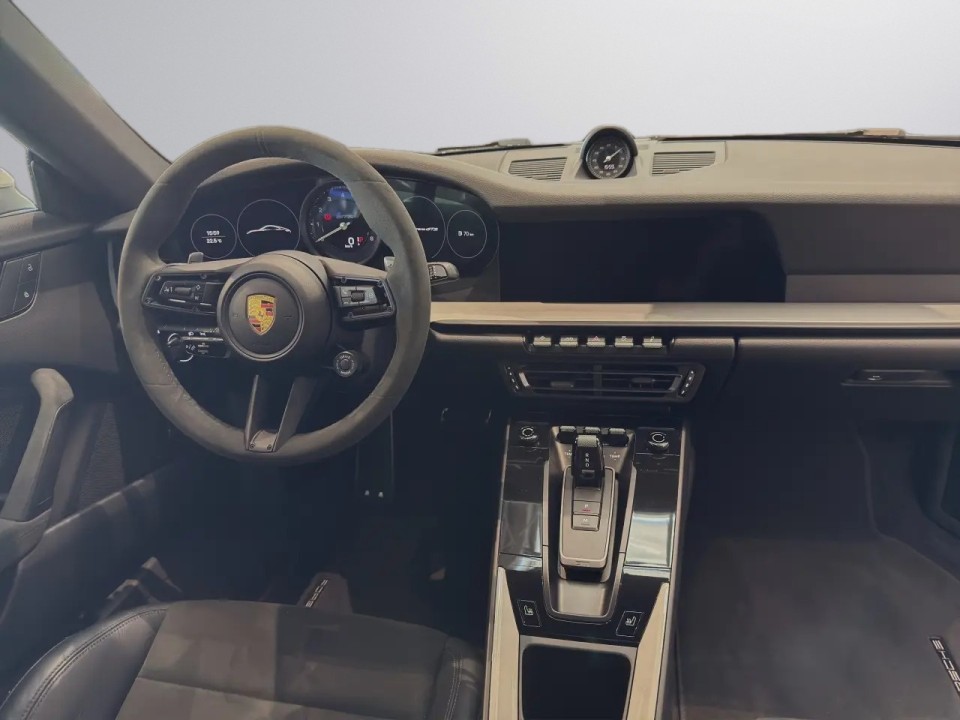 PORSCHE 911 2021 — imagine 20