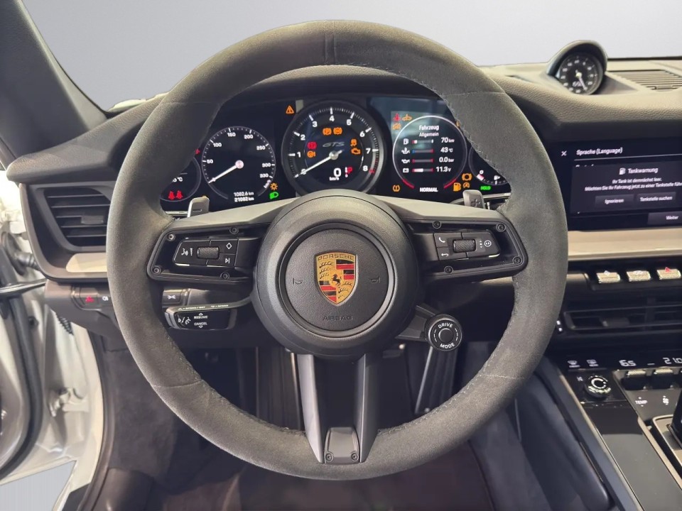 PORSCHE 911 2021 — imagine 19