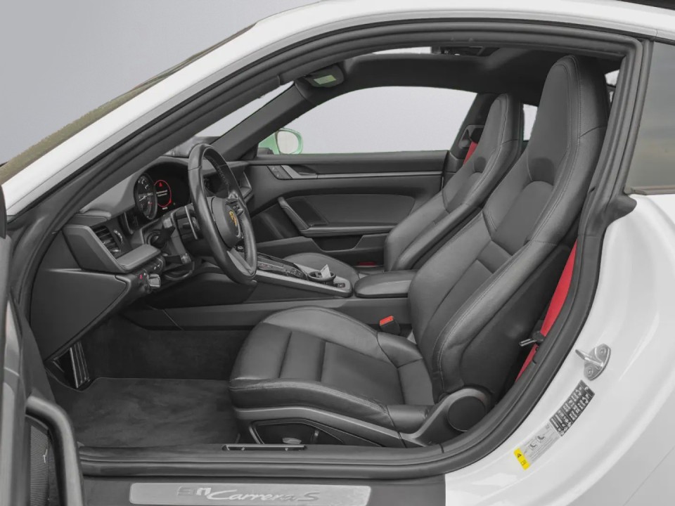 PORSCHE 911 2022 — imagine 20