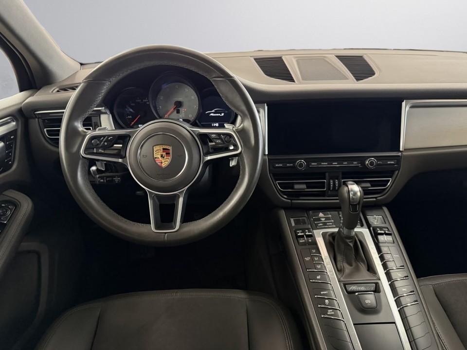 PORSCHE Macan 2021 — imagine 19