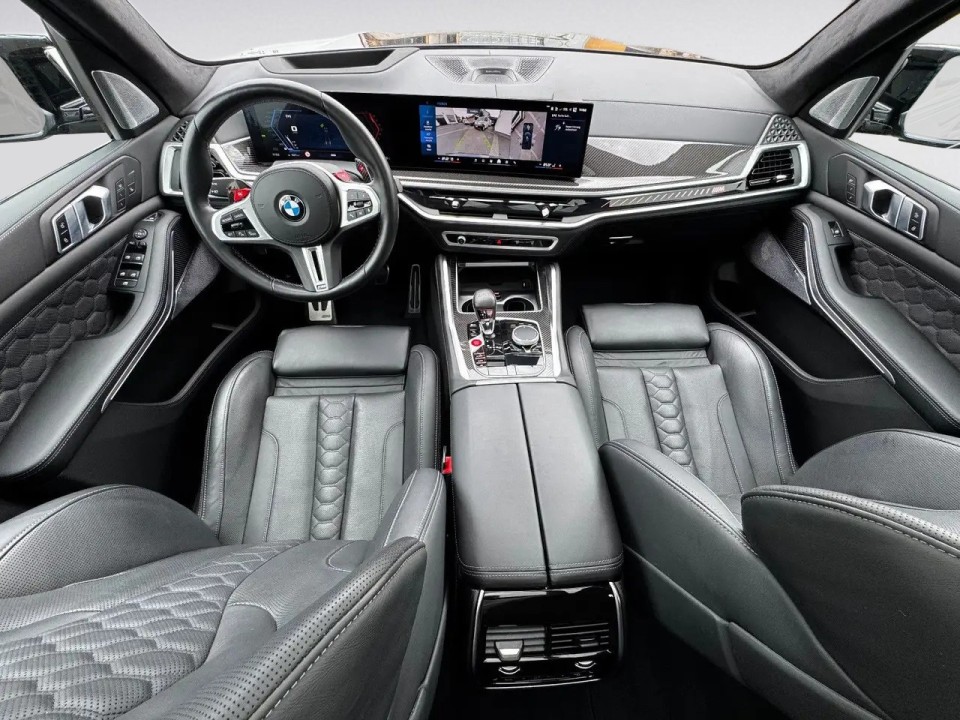 BMW X5 M Competition - foto 16