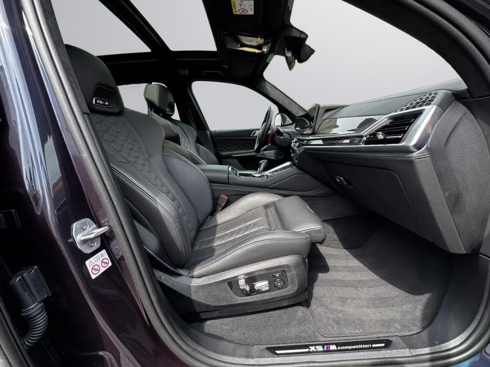BMW X5 M Competition - foto 21