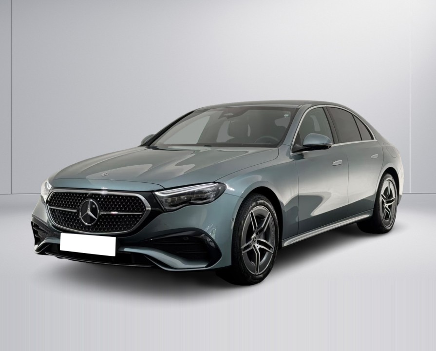 Mercedes-Benz E 300e 4MATIC AMG Line - foto 7