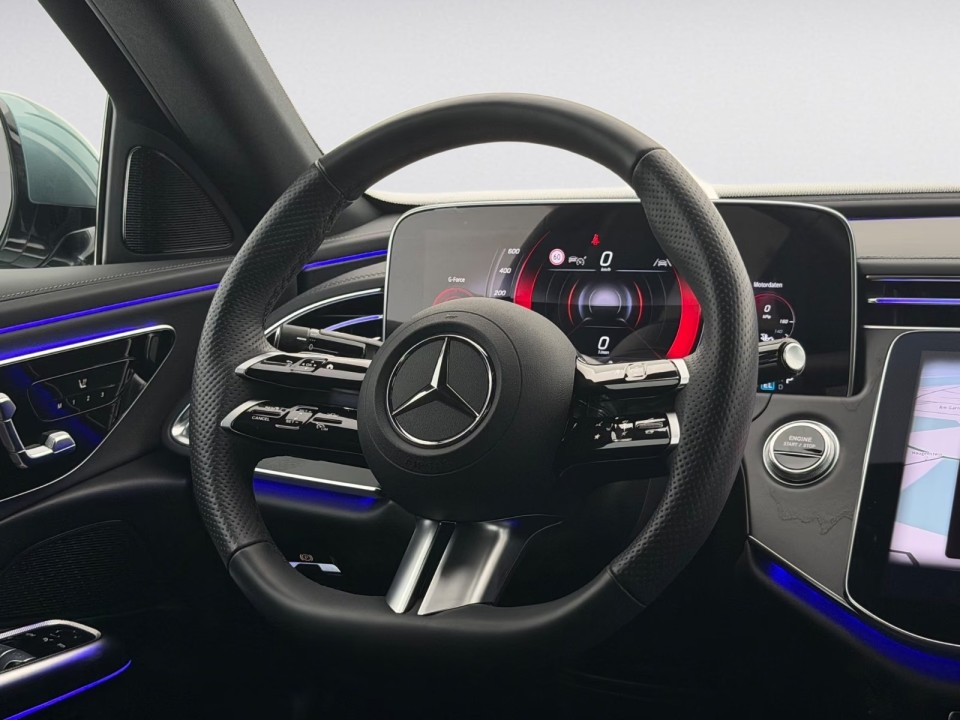 Mercedes-Benz E 300e 4MATIC AMG Line - foto 19