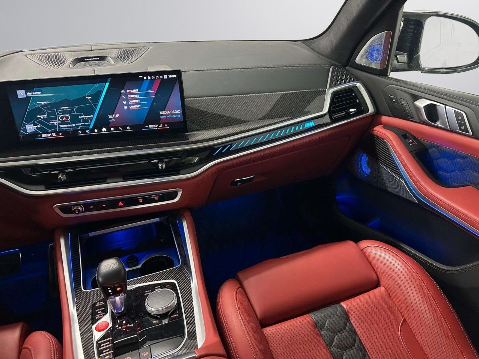 BMW X5 M Competition - foto 17