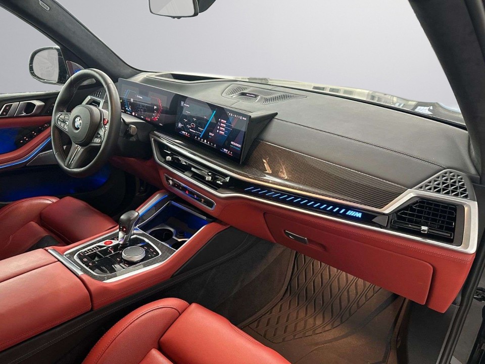 BMW X5 M Competition - foto 14