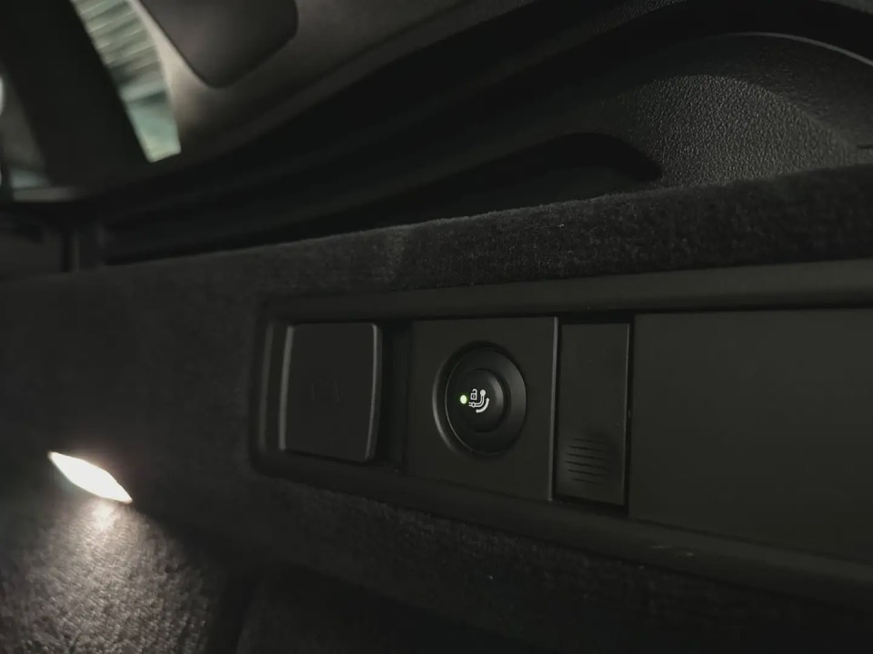 BMW X5 xDrive30d Black Vermilion - foto 7