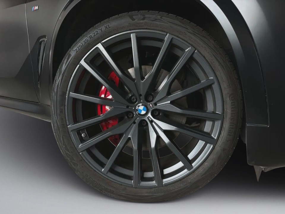 BMW X5 xDrive30d Black Vermilion - foto 15